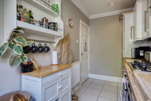 Kitchen- click for photo gallery